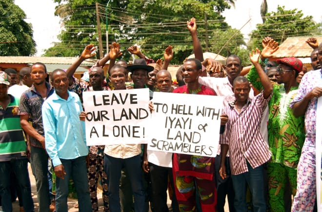 Manifestation contre Okomu Oil Palm Oil au Nigeria