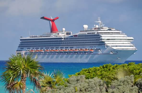 Paquebot de croisière dans les Caraïbes