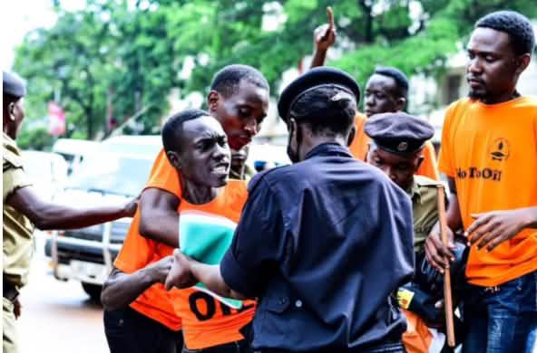Arrestation d’étudiants le 24/11/2023 à Kampala