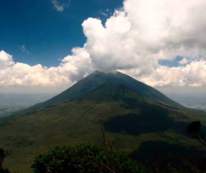 Volcan dans le parc national des Virunga