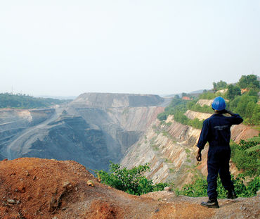 Une mine à ciel ouvert au Ghana