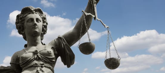 © liveostockimages/istockphoto.com Justicia