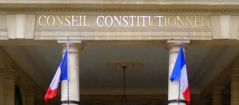 Bioraffinerie de Total à La Mède : le Conseil constitutionnel confirme l’exclusion de l’huile de palme des biocarburants Gebäude Conseil Constitutionnel Paris
