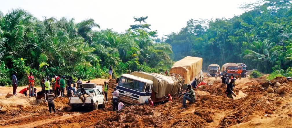 Camions enlisés dans la boue, Liberia