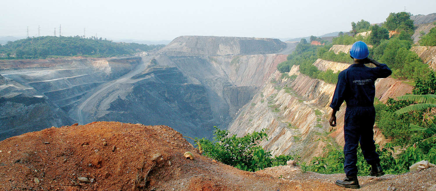 Les mines d'or illégales de la jungle colombienne dans le viseur