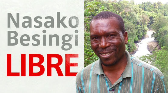 Nasako Besingi L'écologiste avec le texte "Nasako Besingi LIBRE""