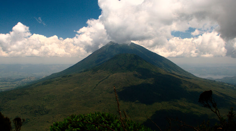 Volcan dans le parc national des Virunga
