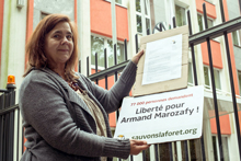 Handing over of the Petition for Armand Marofazy in Berlin